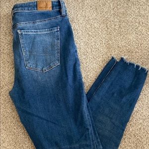American Eagle Hi-rise Jeans